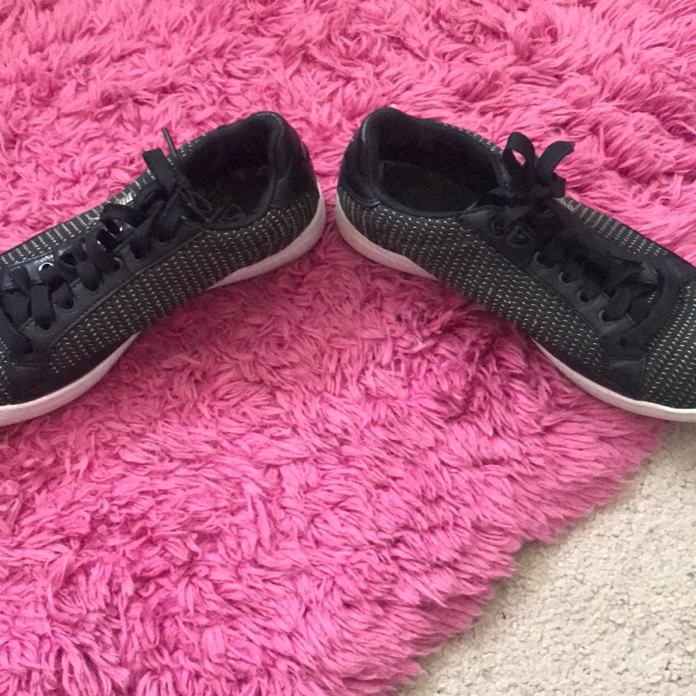 Puma sneakers - Picture 3 of 3